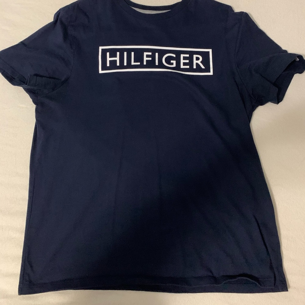 Navy blue box logo Tommy Hilfiger tee
